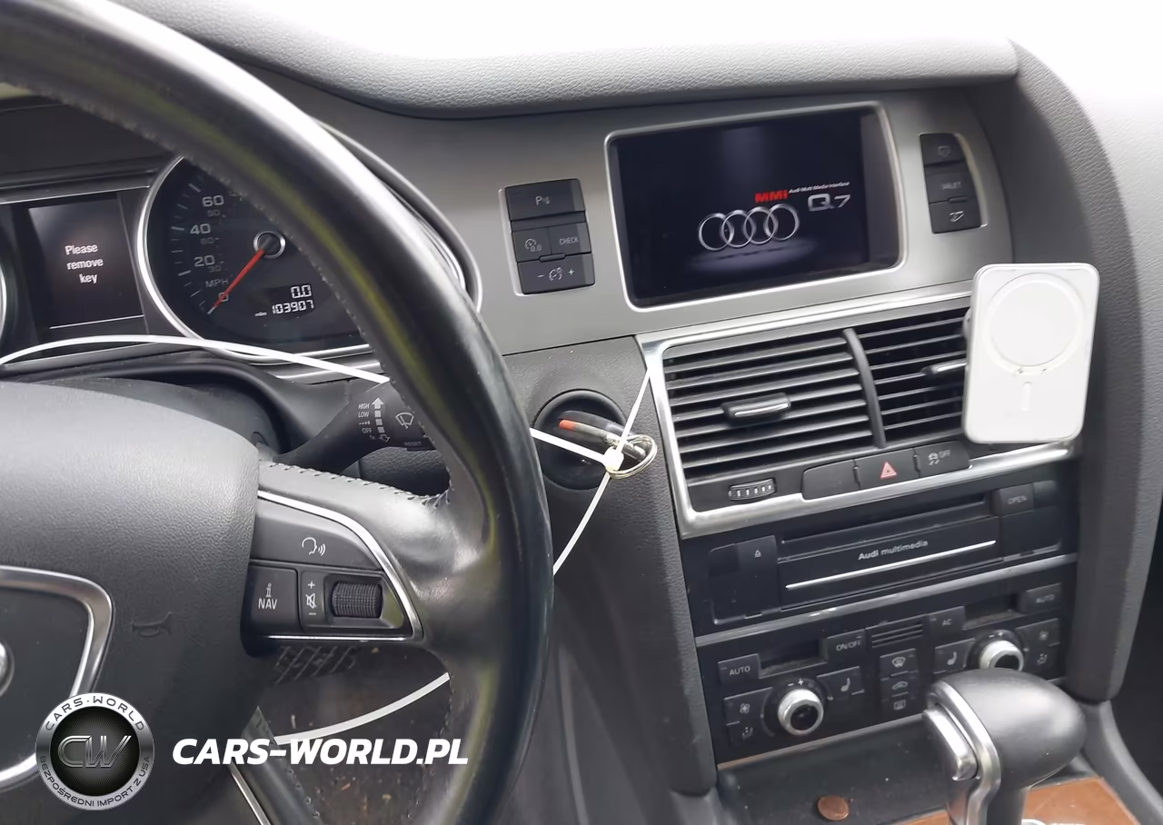 2013 Audi Q7 3.0T Premium VIN:WA1LGAFE1DD000664 - 11