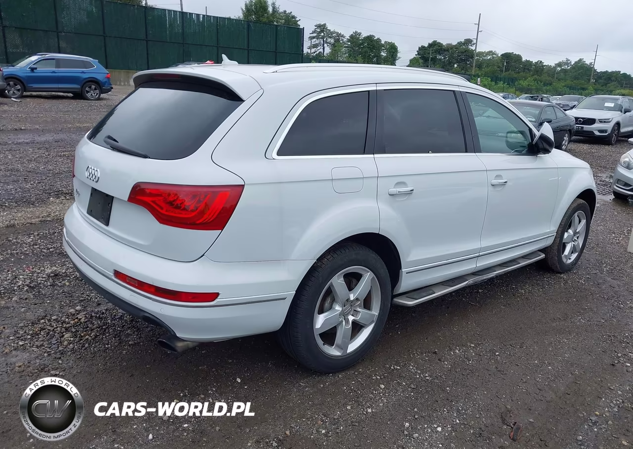 2013 Audi Q7 3.0T Premium VIN:WA1LGAFE1DD000664 - 4