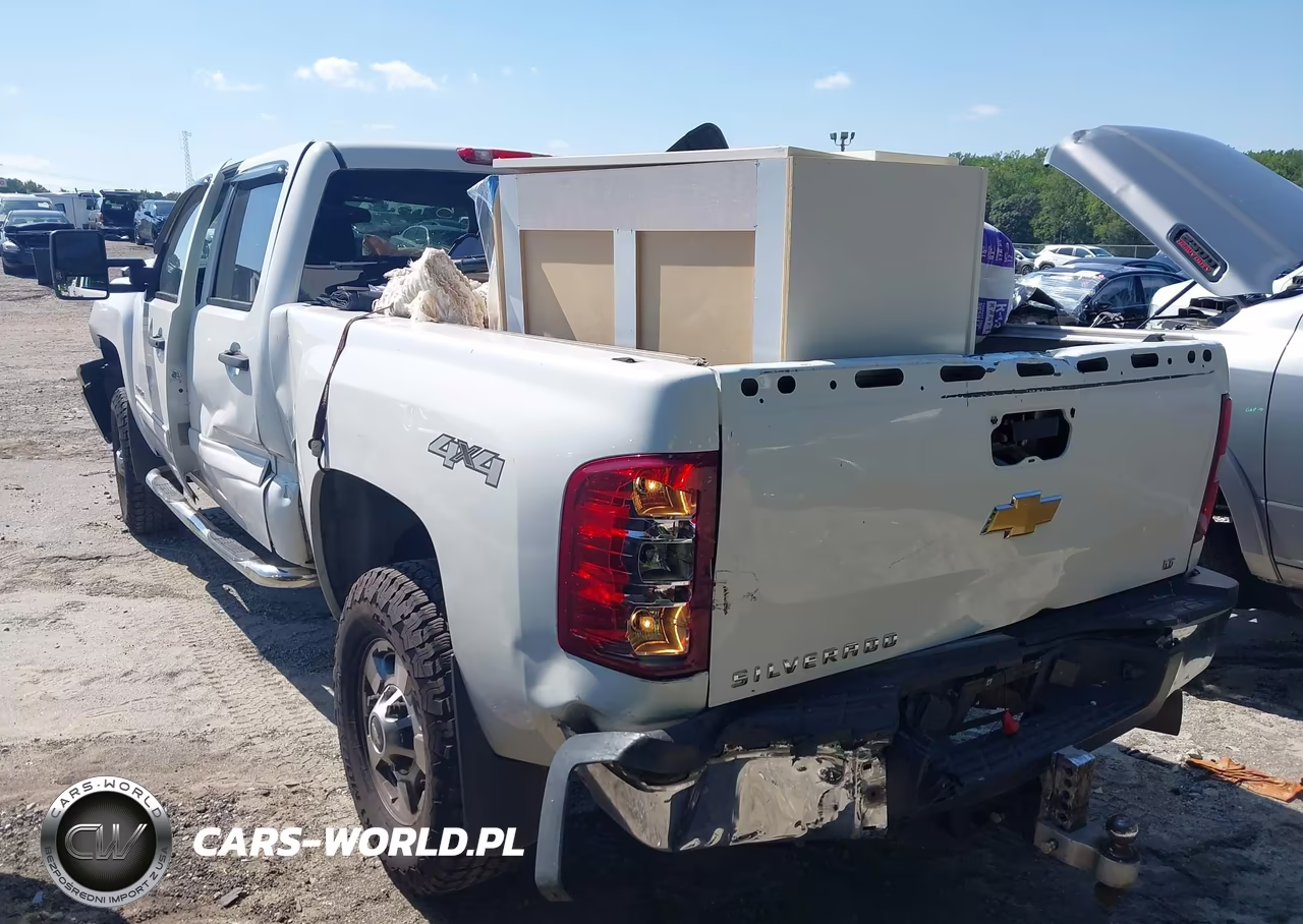 2013 Chevrolet Silverado 2500Hd Lt VIN:1GC1KXC89DF165914 - 3