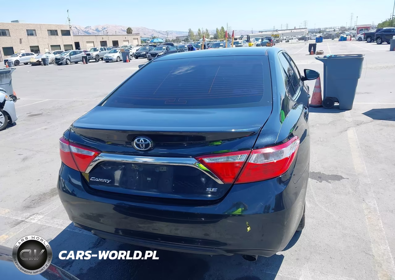 2017 Toyota Camry Se VIN:4T1BF1FK5HU389997 - 17
