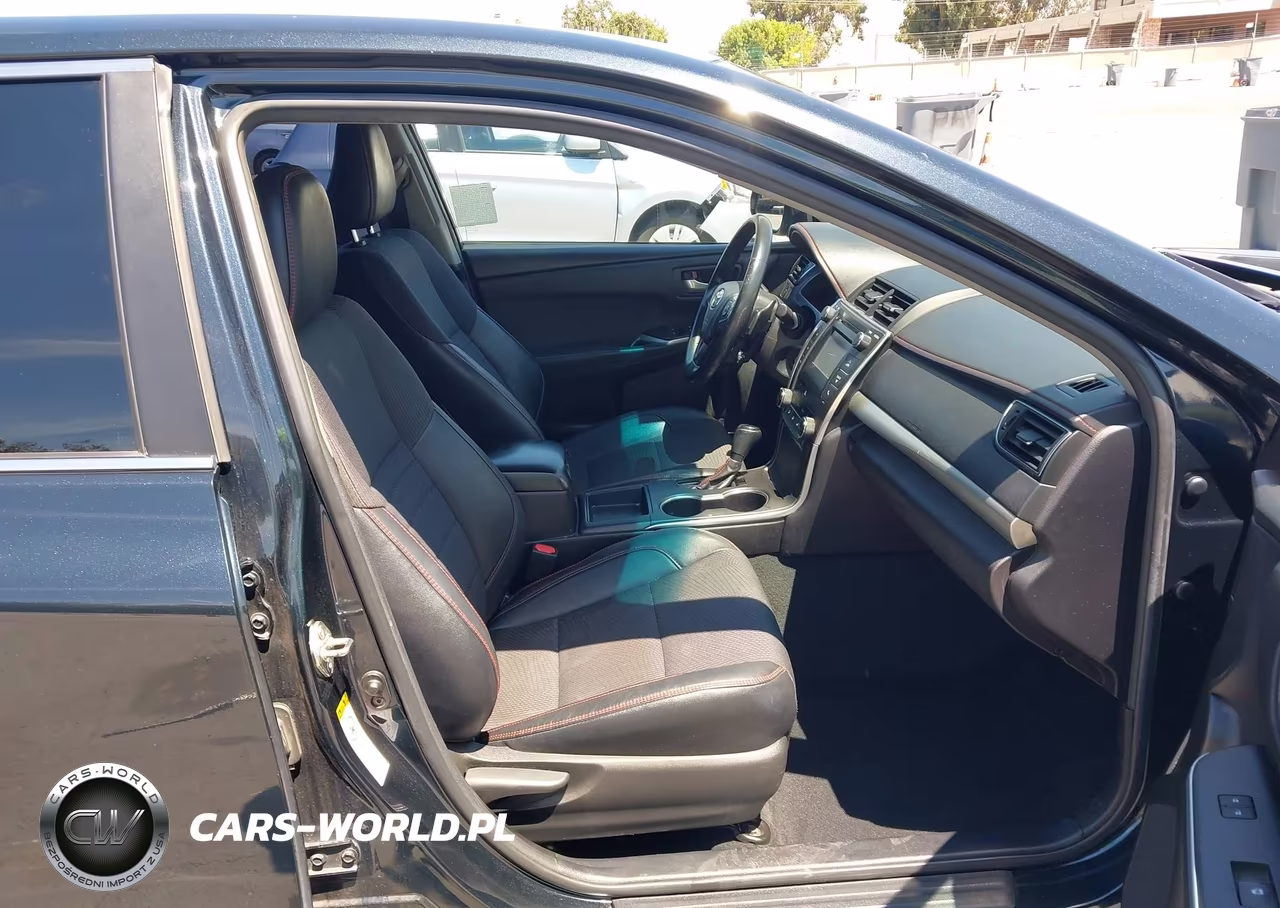 2017 Toyota Camry Se VIN:4T1BF1FK5HU389997 - 5