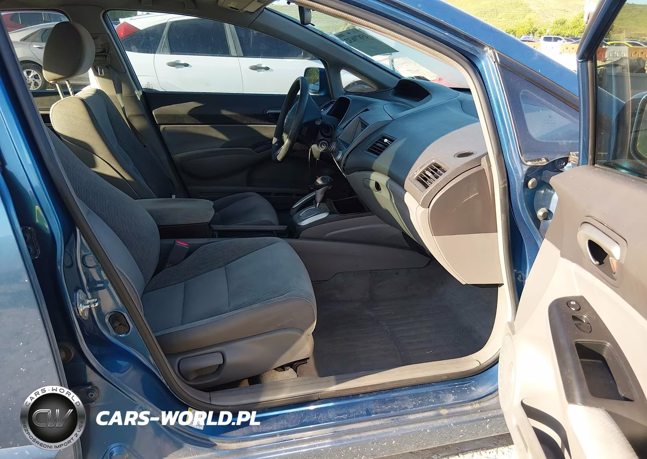 2010 Honda Civic Lx VIN:2HGFA1F51AH563556 - 5