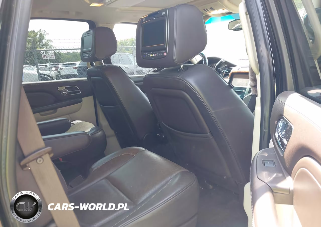 2012 Cadillac Escalade Platinum Edition VIN:1GYS4DEFXCR290243 - 8