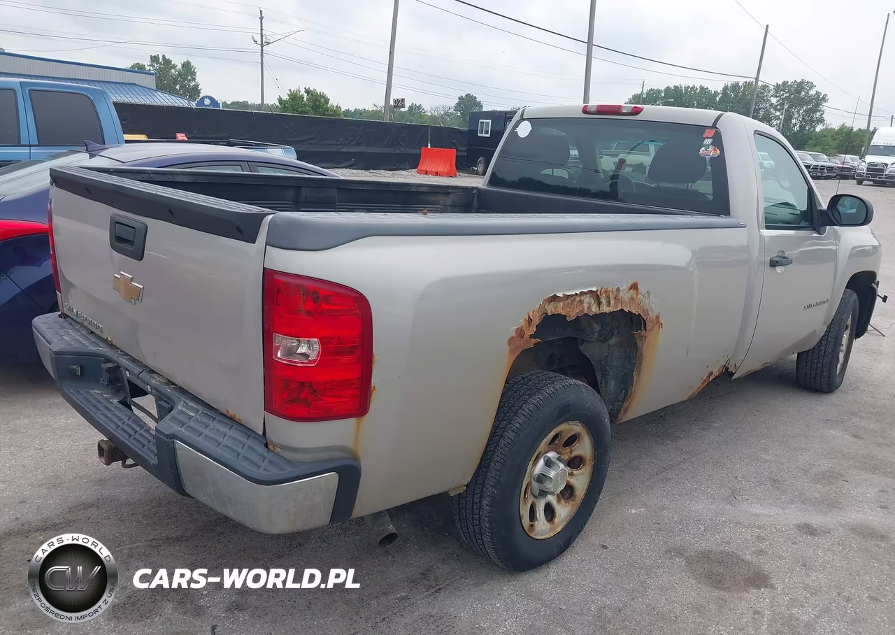 2008 Chevrolet Silverado 1500 Work Truck VIN:1GCEC14XX8Z327474 - 4
