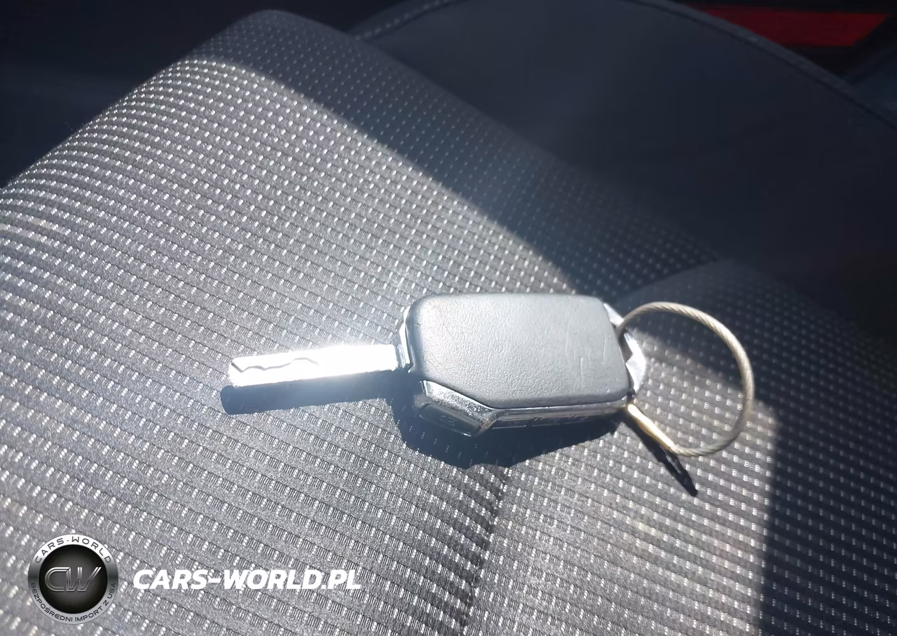 2019 Kia Forte Lxs VIN:3KPF24AD7KE084986 - 11
