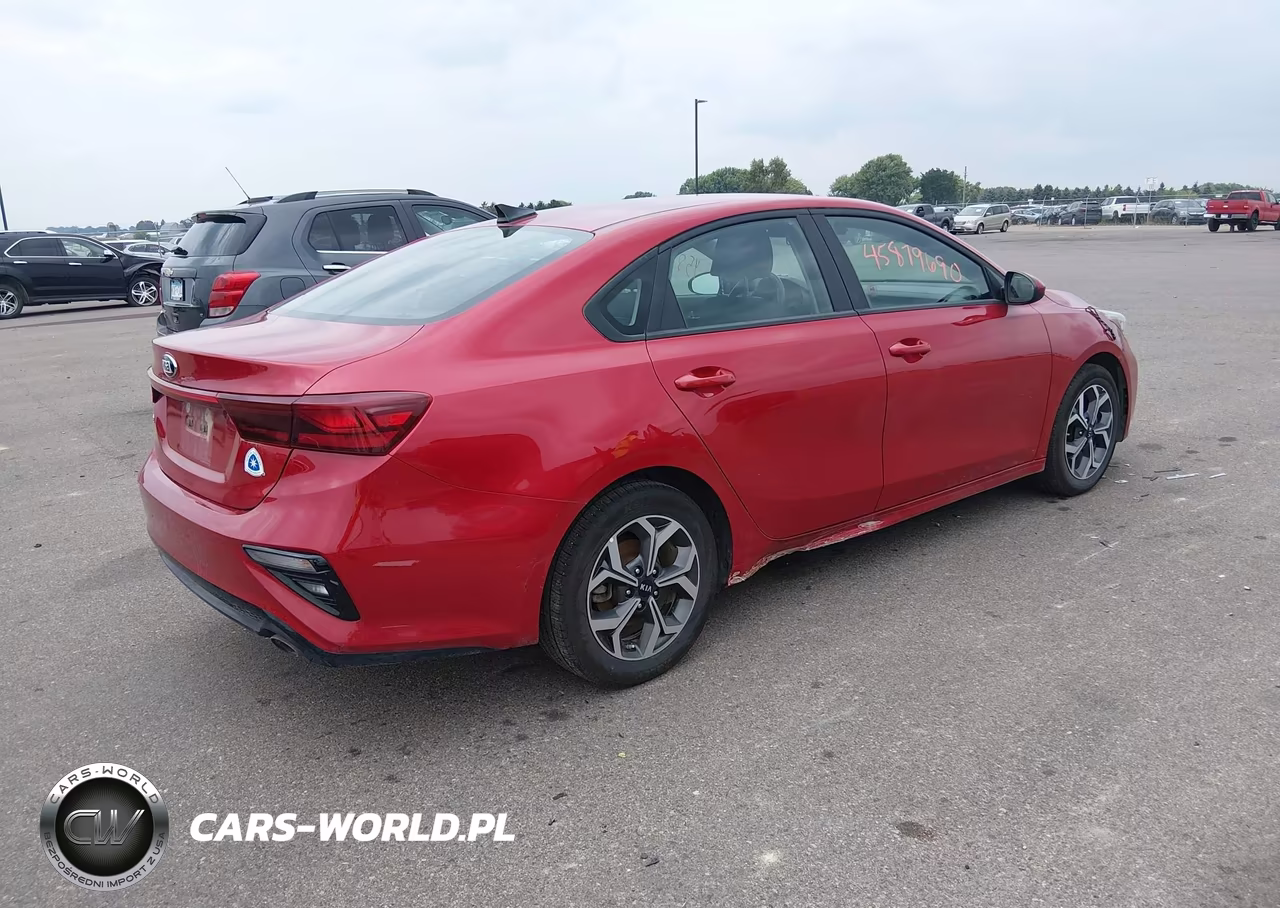 2020 Kia Forte Lxs VIN:3KPF24ADXLE248037 - 4