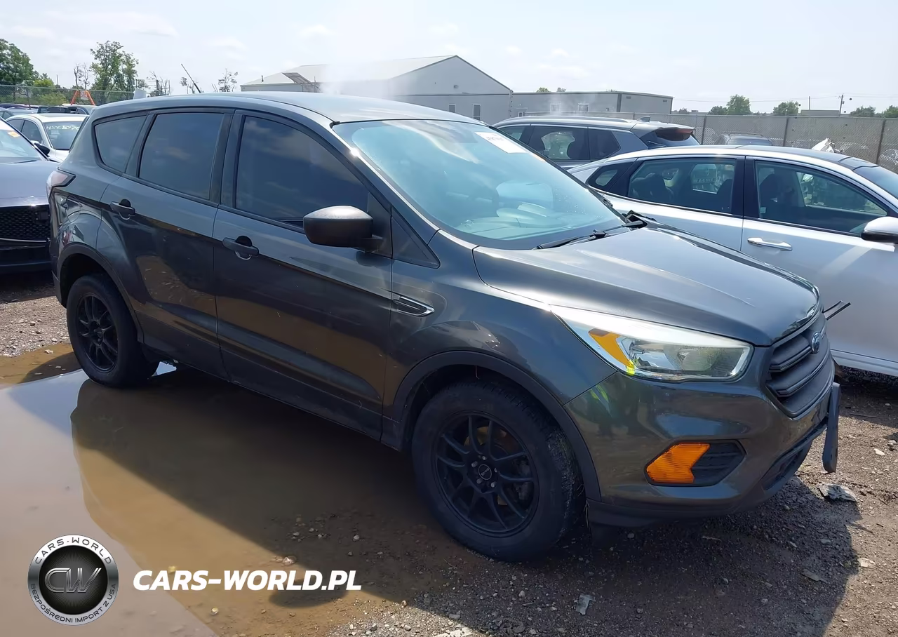 2017 Ford Escape S
