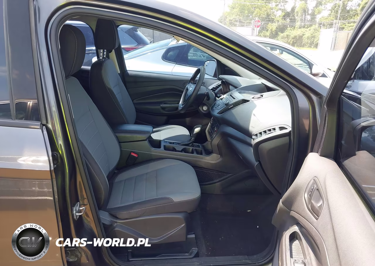2017 Ford Escape S VIN:1FMCU0F74HUA48249 - 5