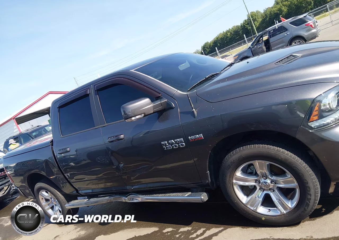 2017 Ram 1500 Sport 4X4 5'7 Box VIN:1C6RR7MT2HS530567 - 13