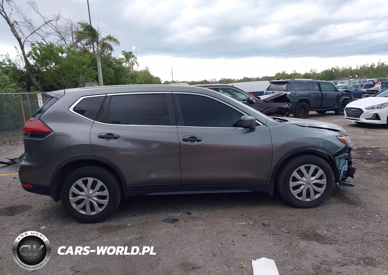 2018 Nissan Rogue S VIN:KNMAT2MT5JP507285 - 14