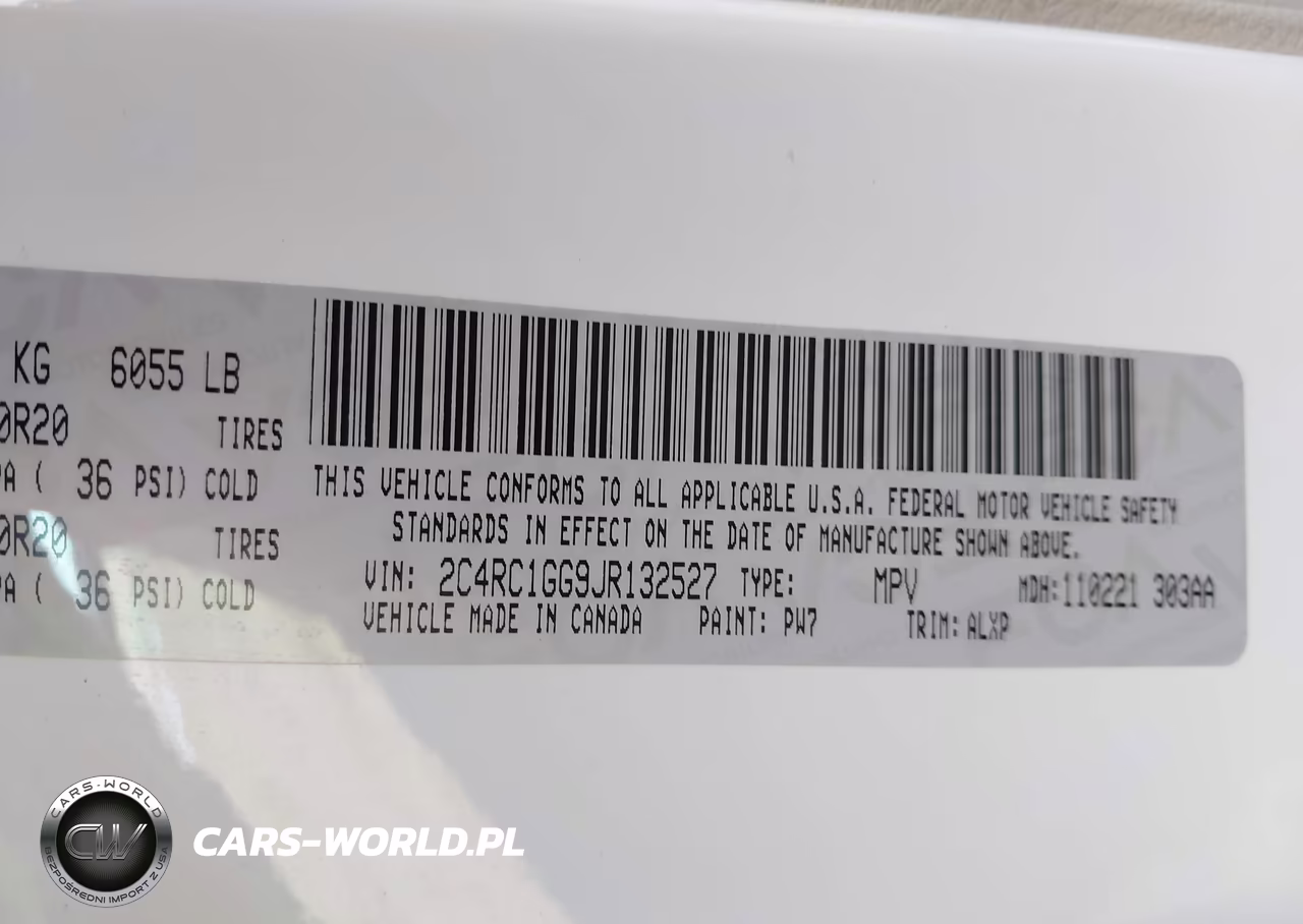 2018 Chrysler Pacifica Limited VIN:2C4RC1GG9JR132527 - 9