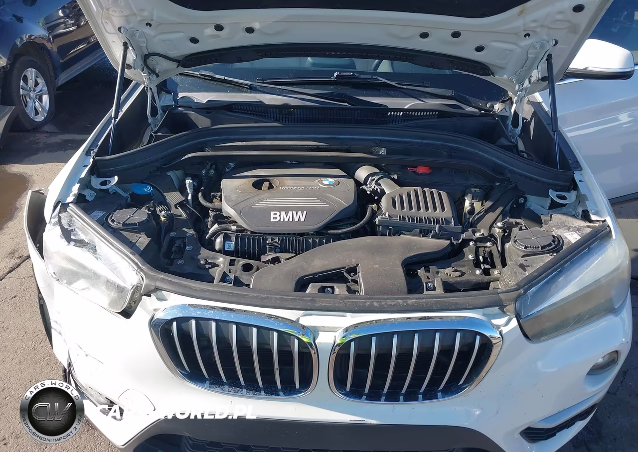 2017 BMW X1 Sdrive28I VIN:WBXHU7C33HP924590 - 10