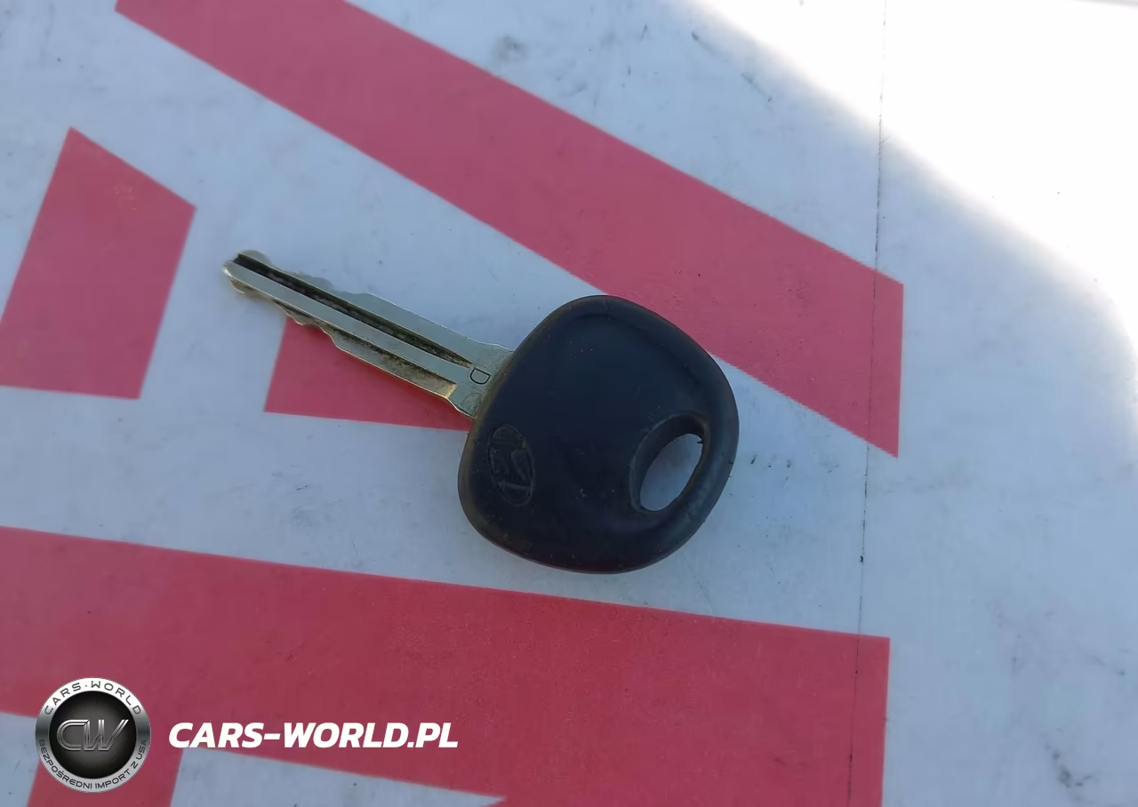 2008 Hyundai Elantra Gls-Se VIN:KMHDU46D98U287586 - 11