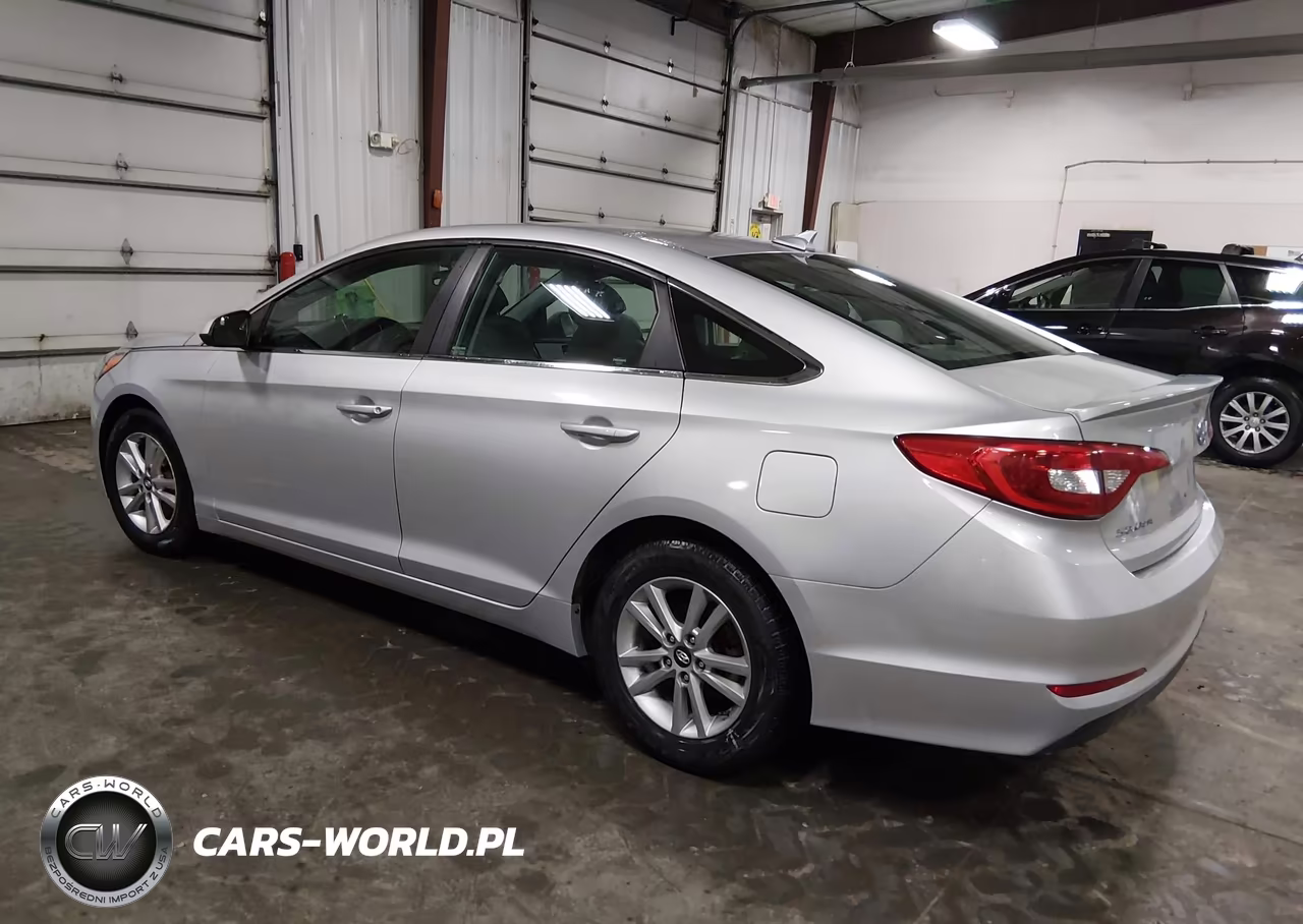 2015 Hyundai Sonata Se VIN:5NPE24AF9FH063300 - 3