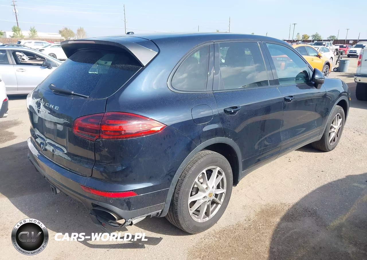 PORSCHE CAYENNE VIN:WP1AA2A23GKA11388 - 4