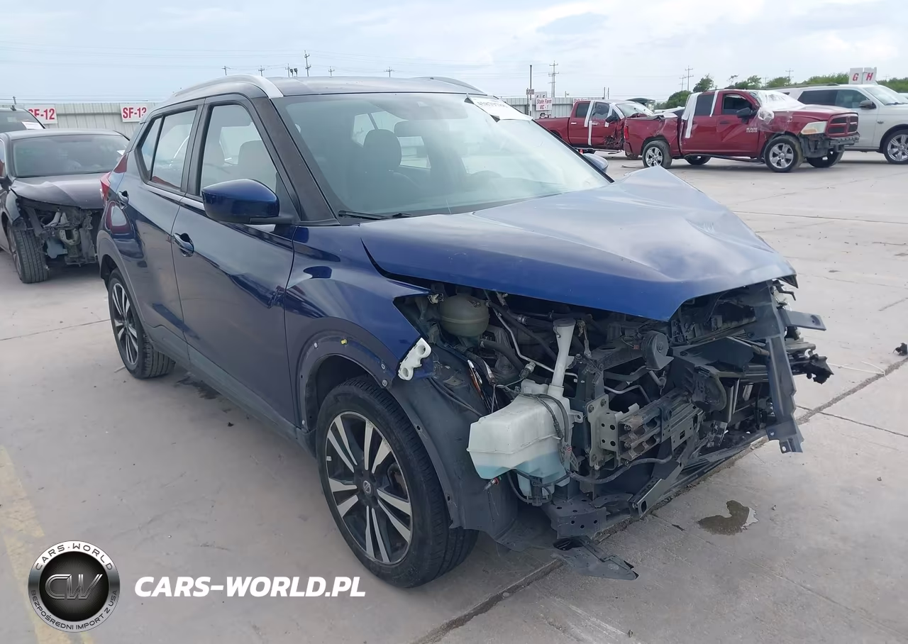 2020 Nissan Kicks Sv Xtronic Cvt
