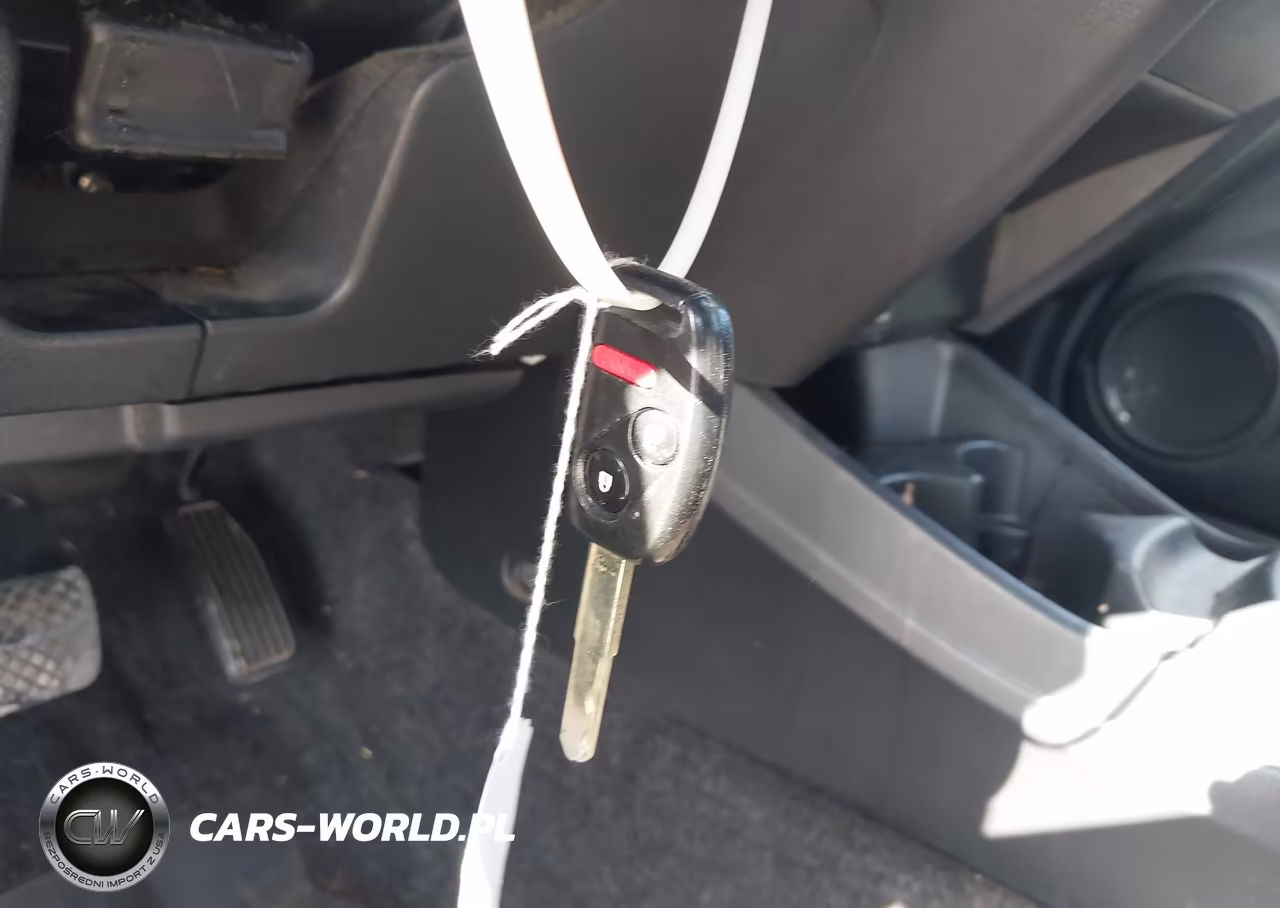 2009 Honda Fit Sport VIN:JHMGE884X9S010282 - 11