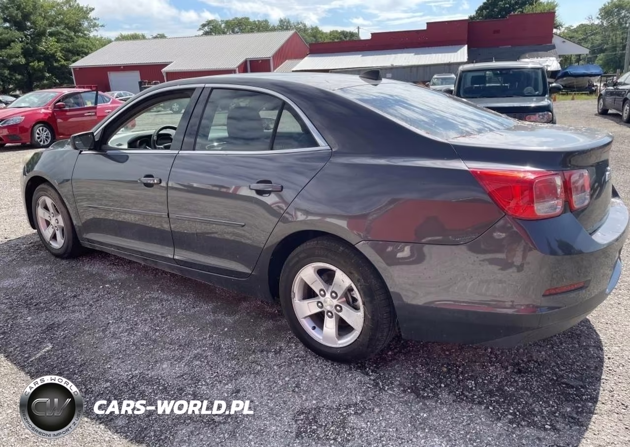 2013 Chevrolet Malibu 1Ls VIN:1G11B5SA0DF133936 - 3