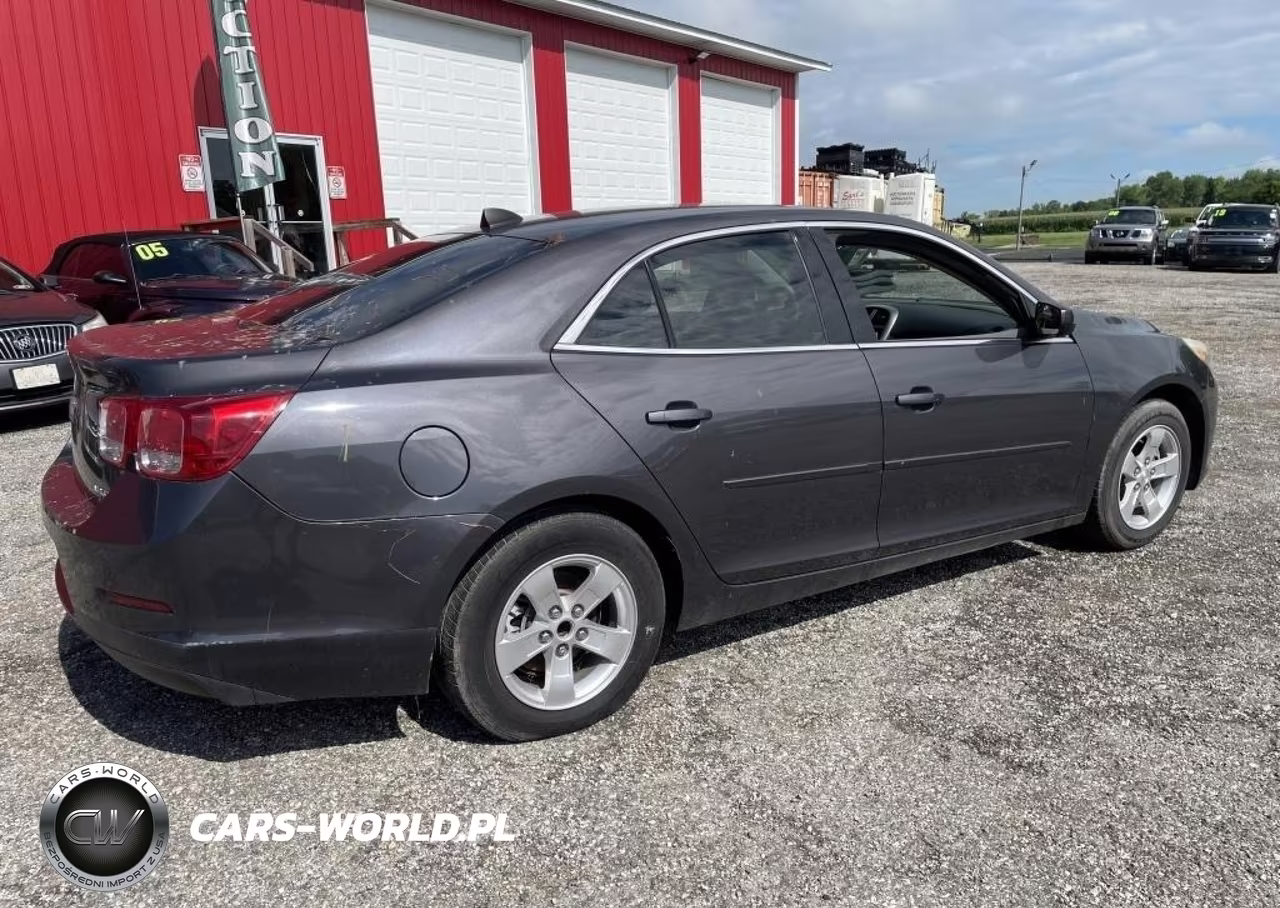 2013 Chevrolet Malibu 1Ls VIN:1G11B5SA0DF133936 - 4