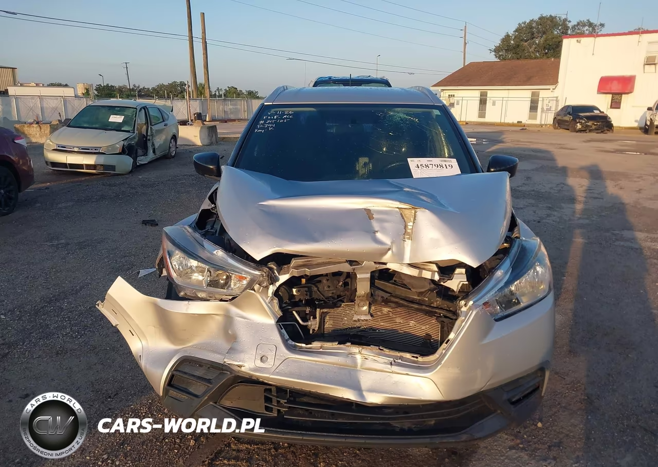 2019 Nissan Kicks S VIN:3N1CP5CU2KL532590 - 12