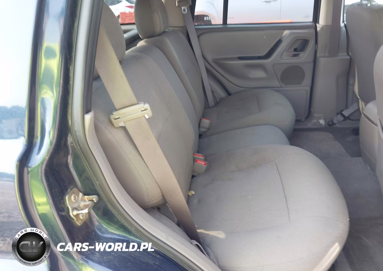 2004 Jeep Grand Cherokee Laredo VIN:1J4GX48S34C249379 - 8