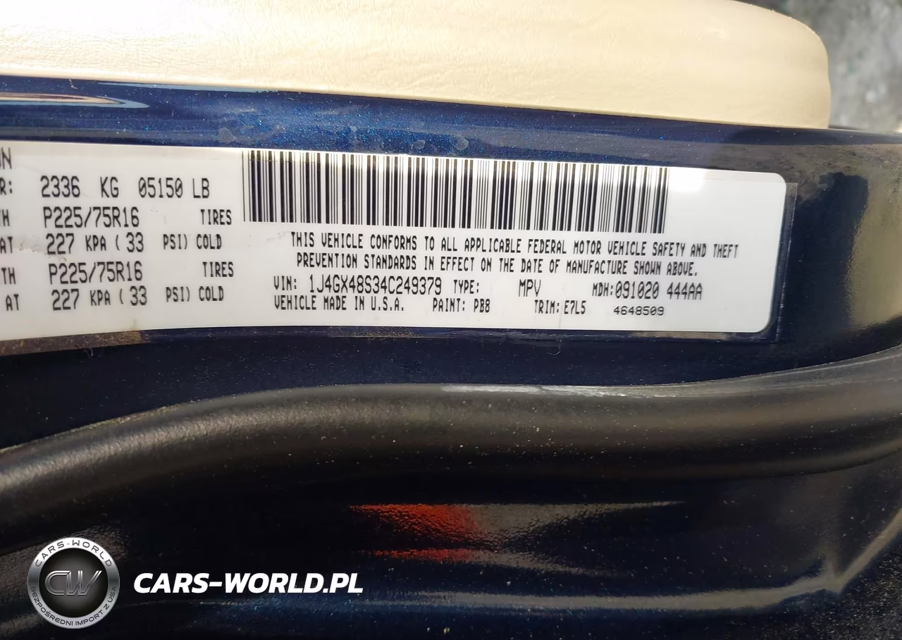 2004 Jeep Grand Cherokee Laredo VIN:1J4GX48S34C249379 - 9