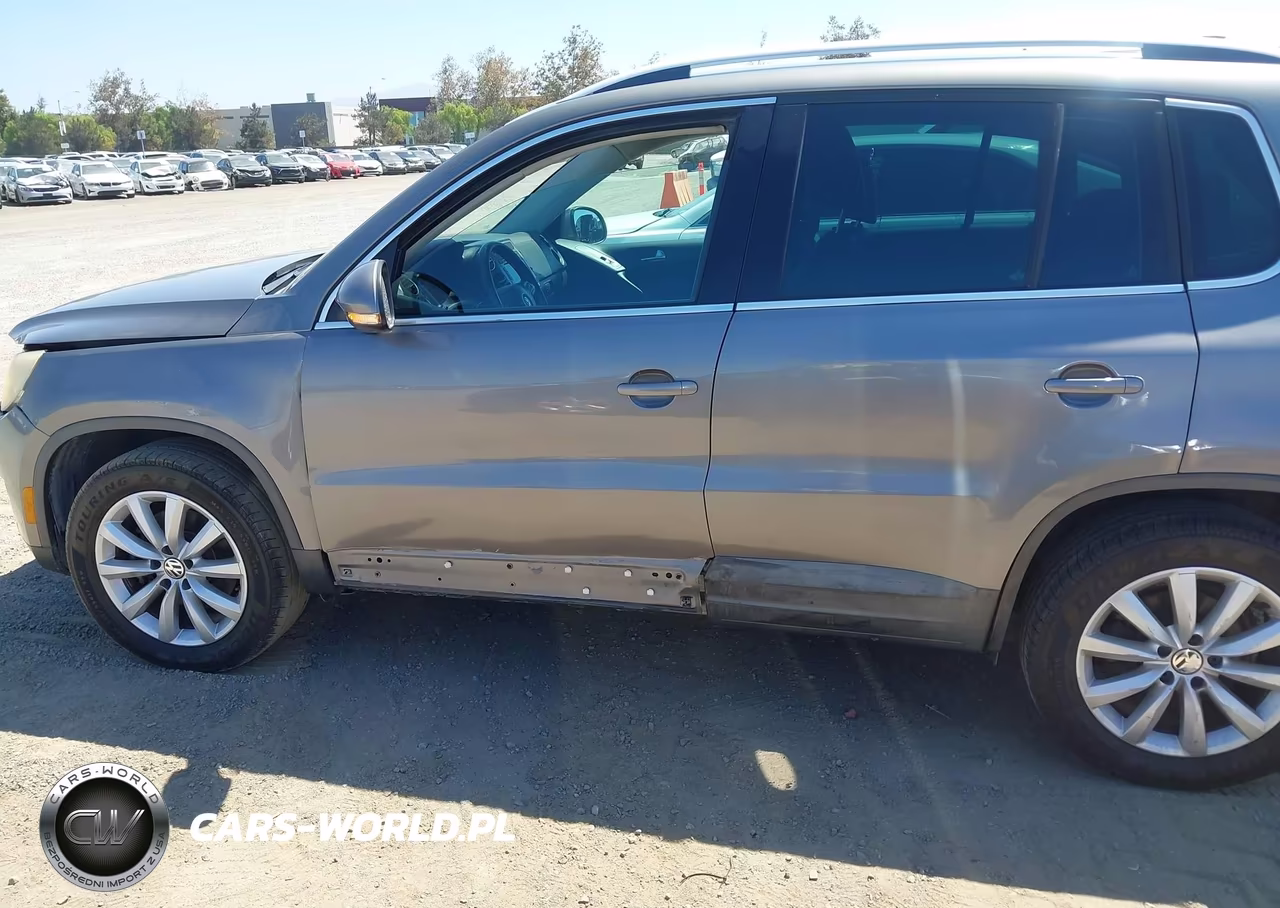 2011 Volkswagen Tiguan Se VIN:WVGAV7AX5BW546024 - 13