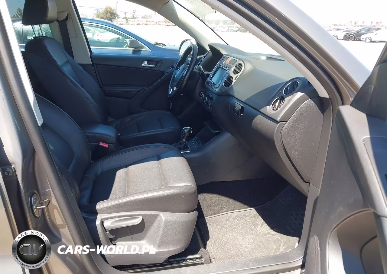 2011 Volkswagen Tiguan Se VIN:WVGAV7AX5BW546024 - 5
