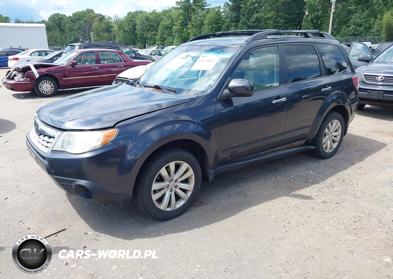2012 Subaru Forester 2.5X Premium VIN:JF2SHADC8CH401184 - 2