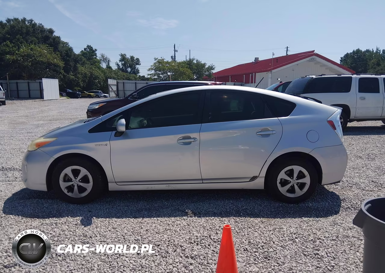 2012 Toyota Prius Two VIN:JTDKN3DU1C5378053 - 14