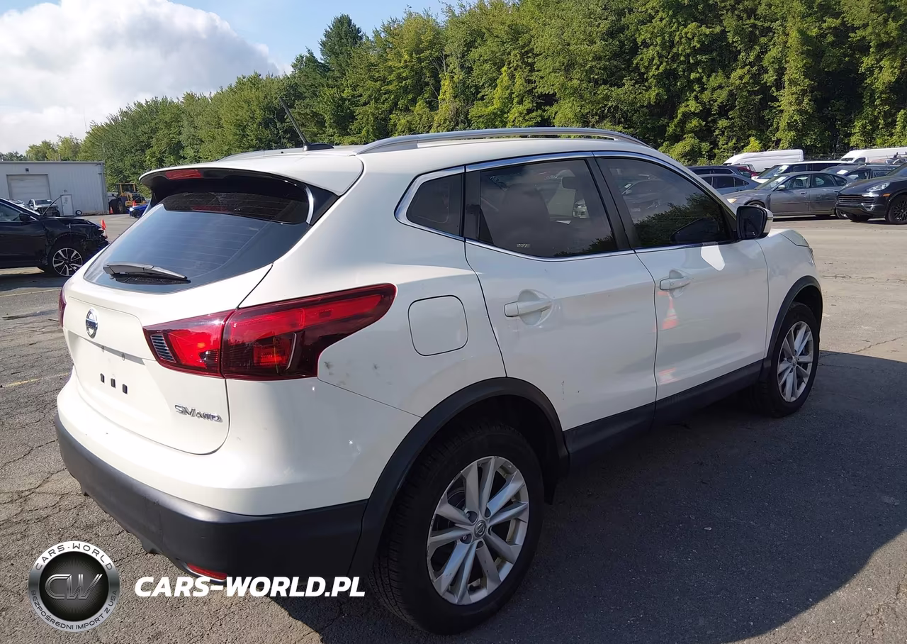 2018 Nissan Rogue Sport Sv VIN:JN1BJ1CR4JW267617 - 4