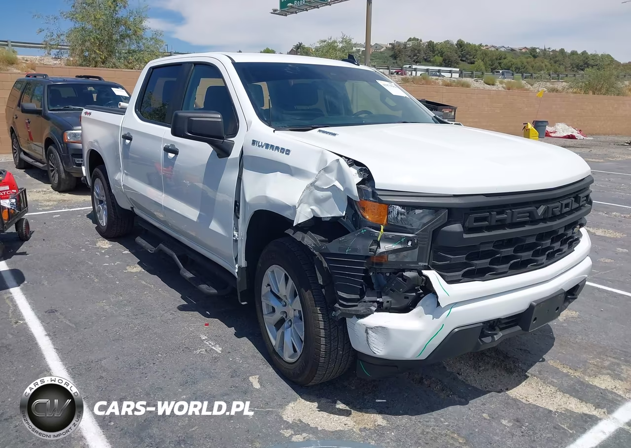 2026 Chevrolet Silverado 1500 4Wd Short Bed Custom – zdjęcie 1 z 17