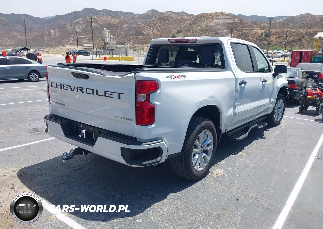 2026 Chevrolet Silverado 1500 4Wd Short Bed Custom VIN:1GCPKBEK9TZ127392 - 4