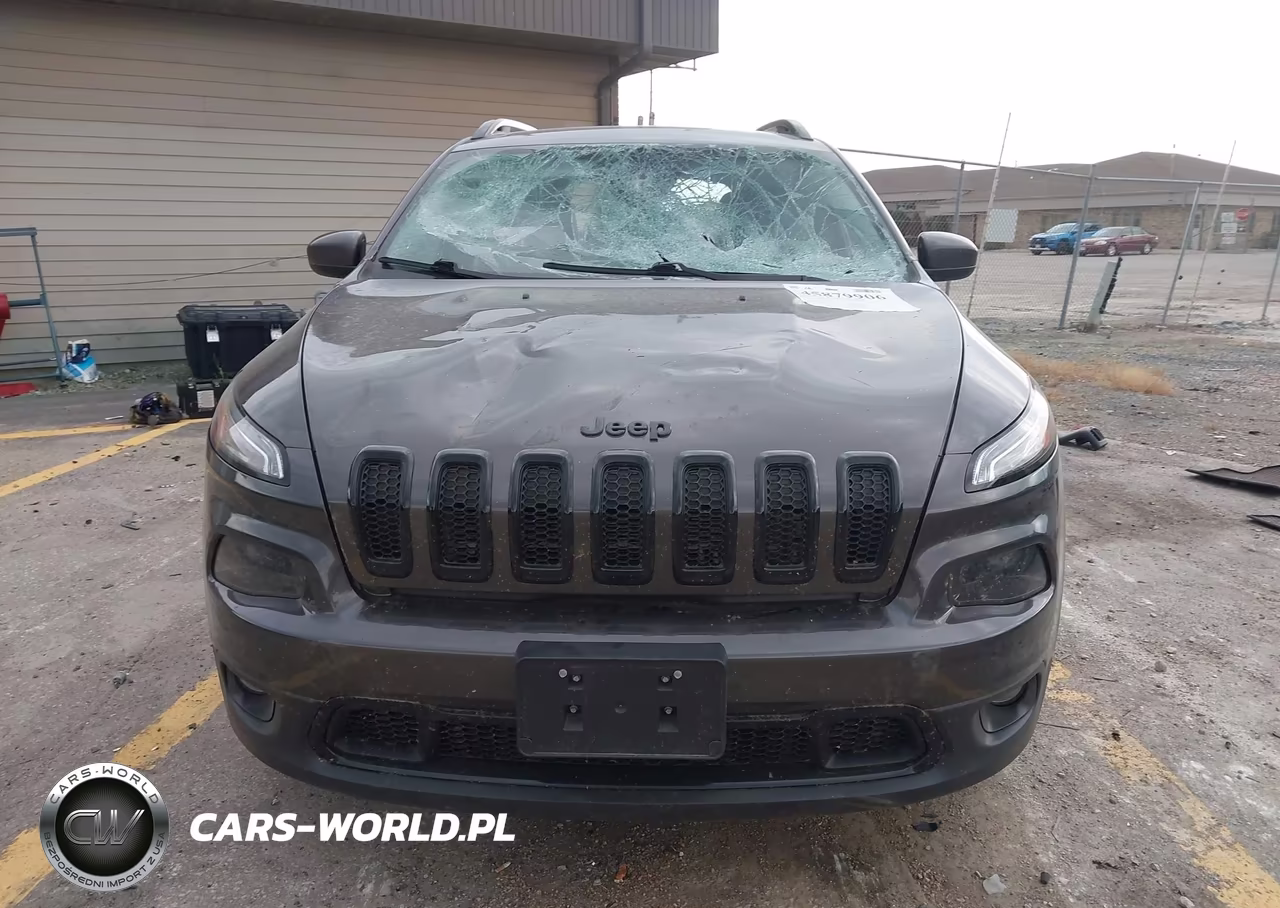 2018 Jeep Cherokee Latitude 4X4 VIN:1C4PJMCX0JD582025 - 12
