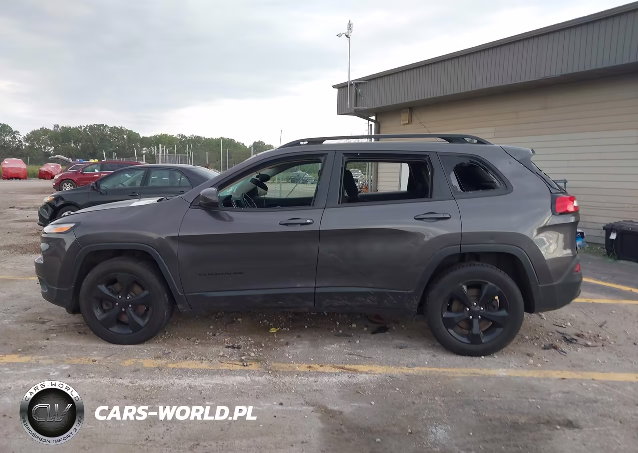 2018 Jeep Cherokee Latitude 4X4 VIN:1C4PJMCX0JD582025 - 14
