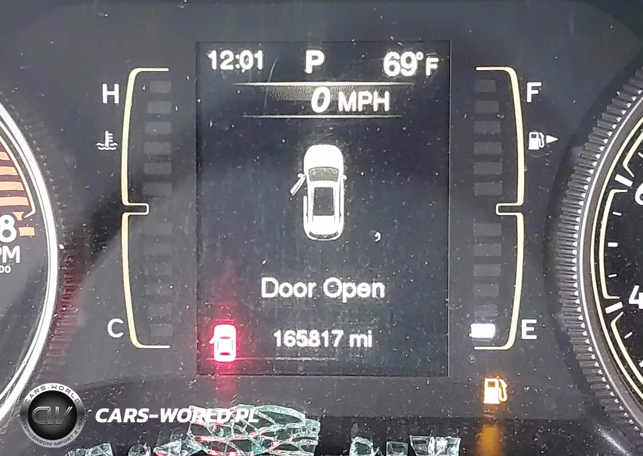 2018 Jeep Cherokee Latitude 4X4 VIN:1C4PJMCX0JD582025 - 15