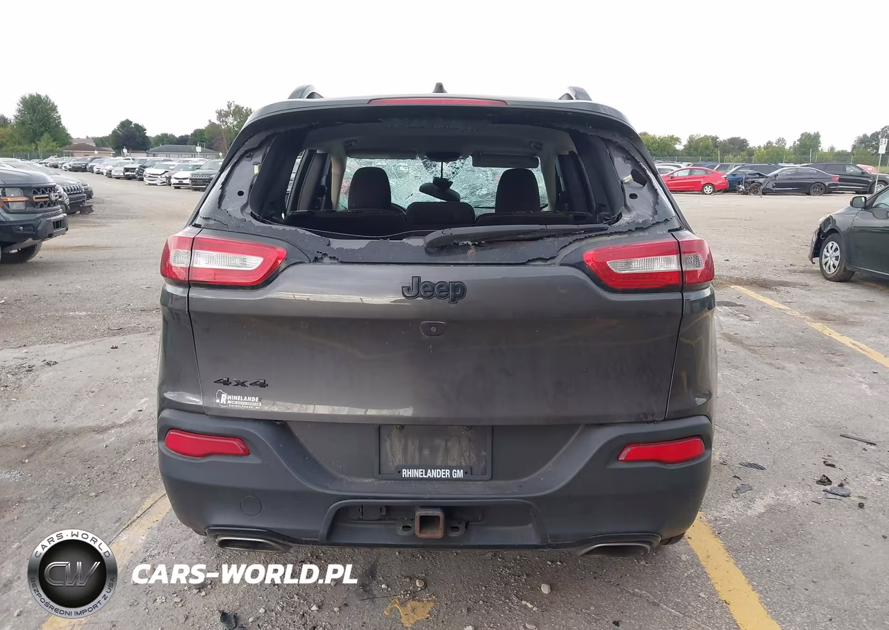 2018 Jeep Cherokee Latitude 4X4 VIN:1C4PJMCX0JD582025 - 16