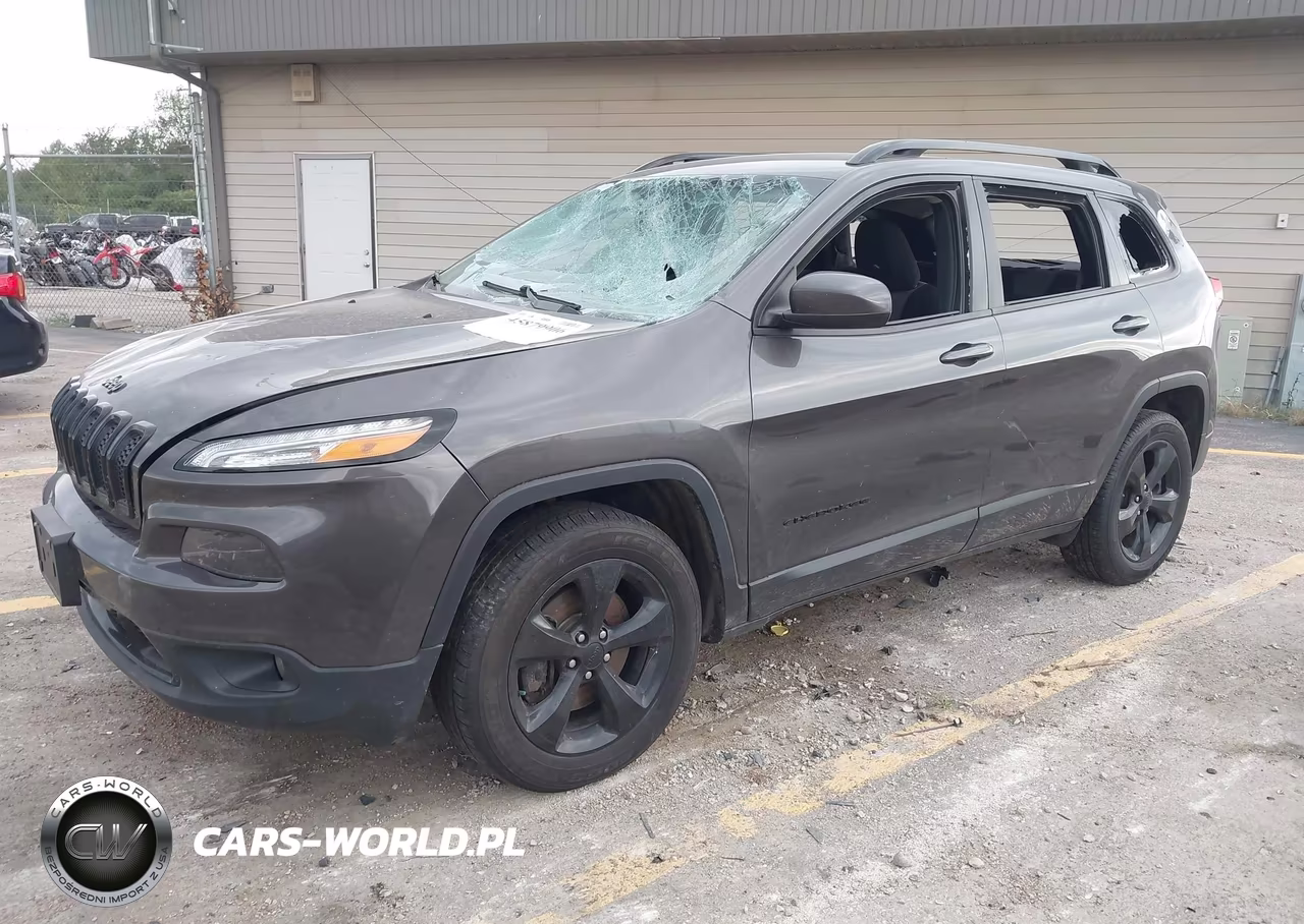 2018 Jeep Cherokee Latitude 4X4 VIN:1C4PJMCX0JD582025 - 2