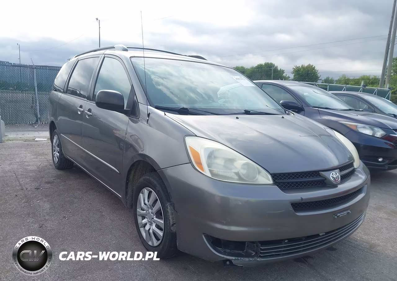 2005 Toyota Sienna Le