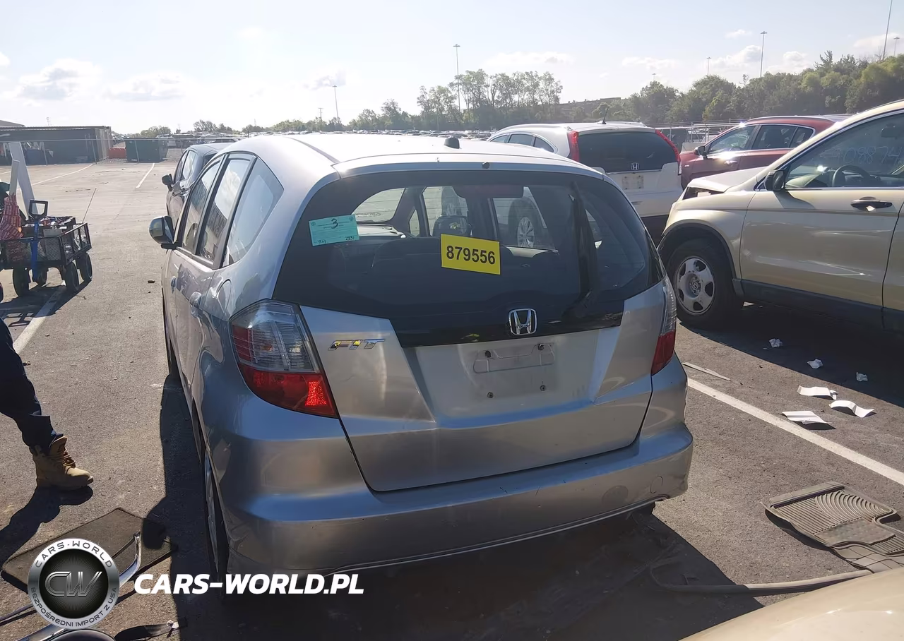 2012 Honda Fit VIN:JHMGE8G3XCC038755 - 16