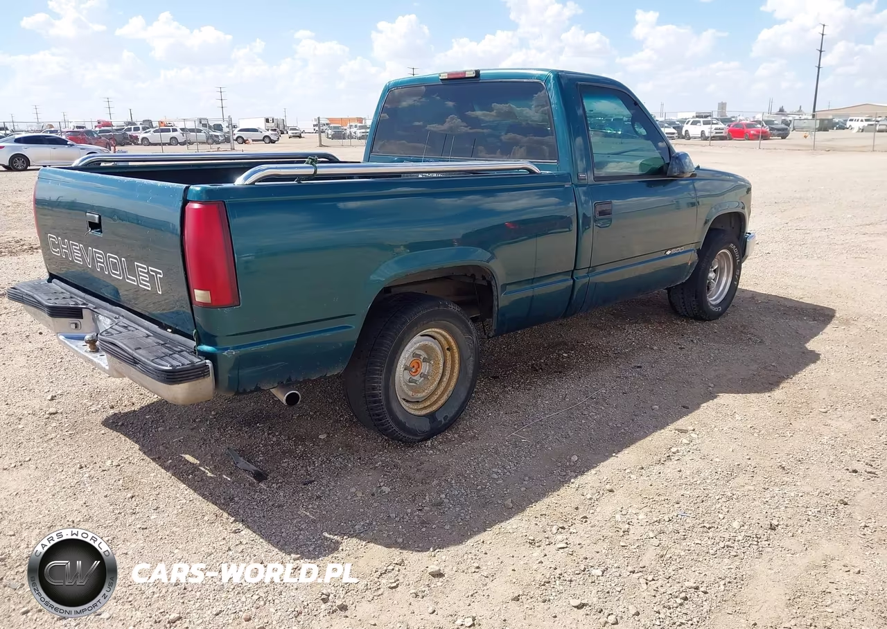 1996 Chevrolet Gmt-400 C1500 VIN:1GCEC14W1TZ132380 - 4