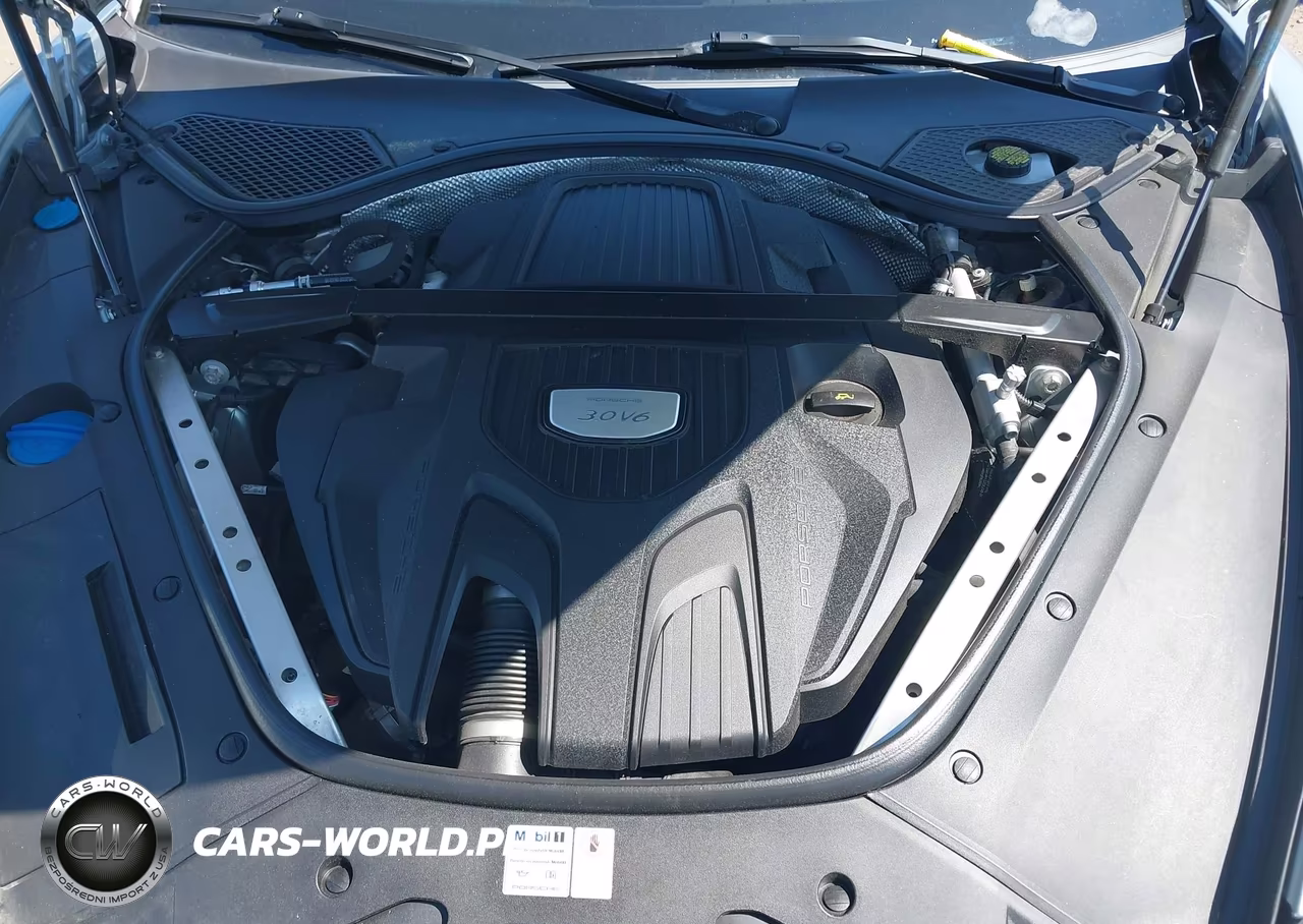 2018 Porsche Panamera 4 VIN:WP0AA2A77JL116174 - 10