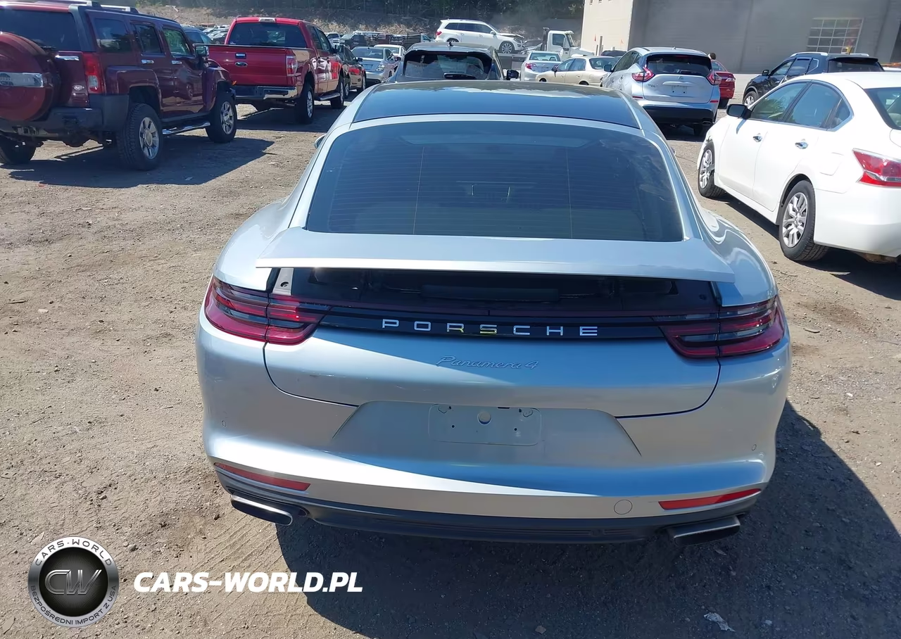 2018 Porsche Panamera 4 VIN:WP0AA2A77JL116174 - 16
