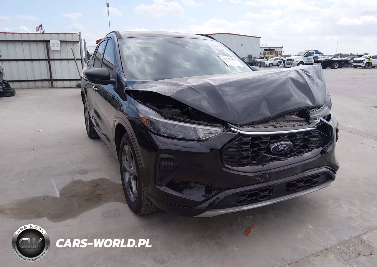 2024 Ford Escape St-Line