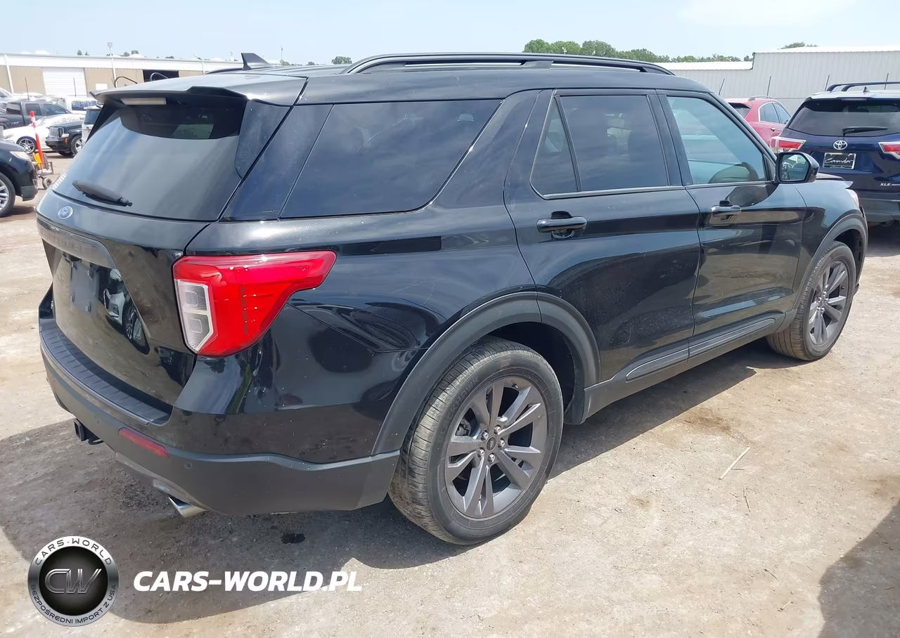 2023 Ford Explorer Xlt VIN:1FMSK7DHXPGB80371 - 4
