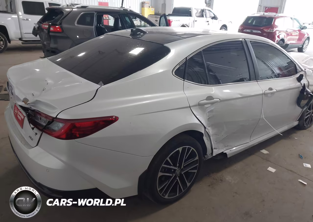 2025 Toyota Camry Xle VIN:4T1DBADK7SU513380 - 4