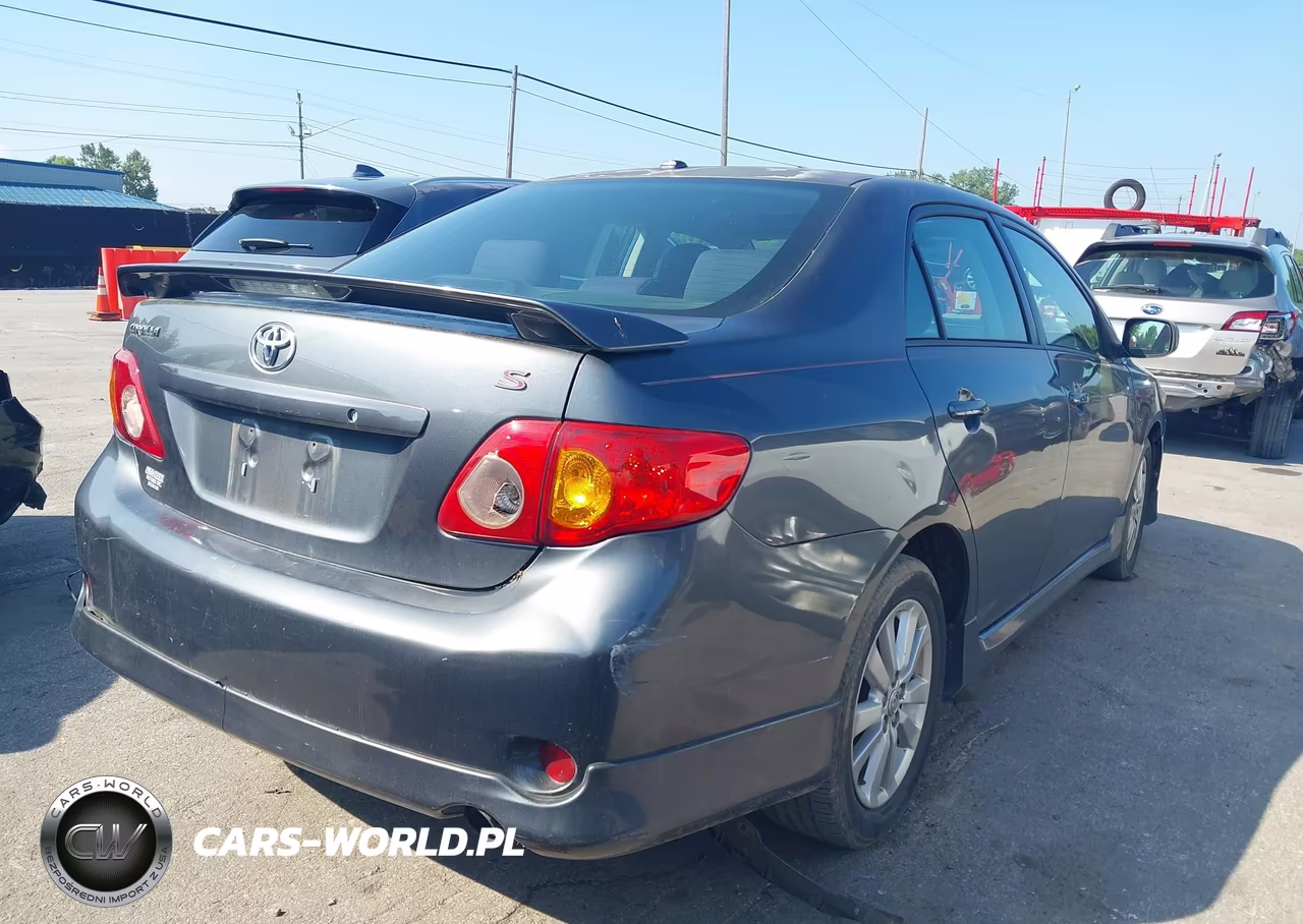 2010 Toyota Corolla S VIN:2T1BU4EE7AC262422 - 4