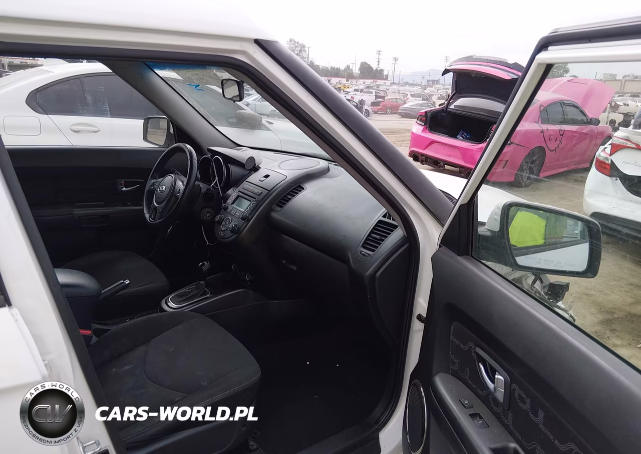 2012 Kia Soul + VIN:KNDJT2A69C7481419 - 5