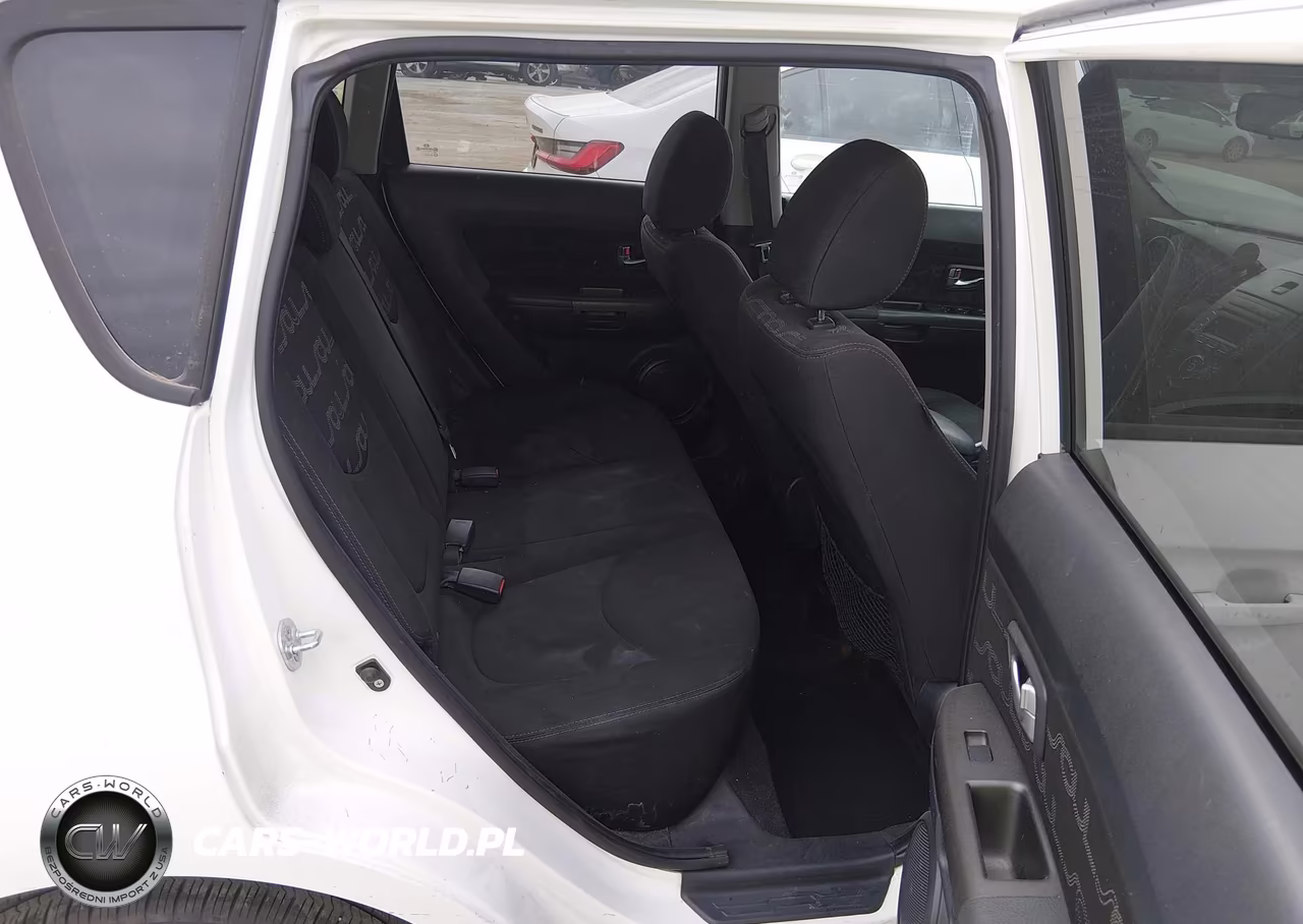 2012 Kia Soul + VIN:KNDJT2A69C7481419 - 8