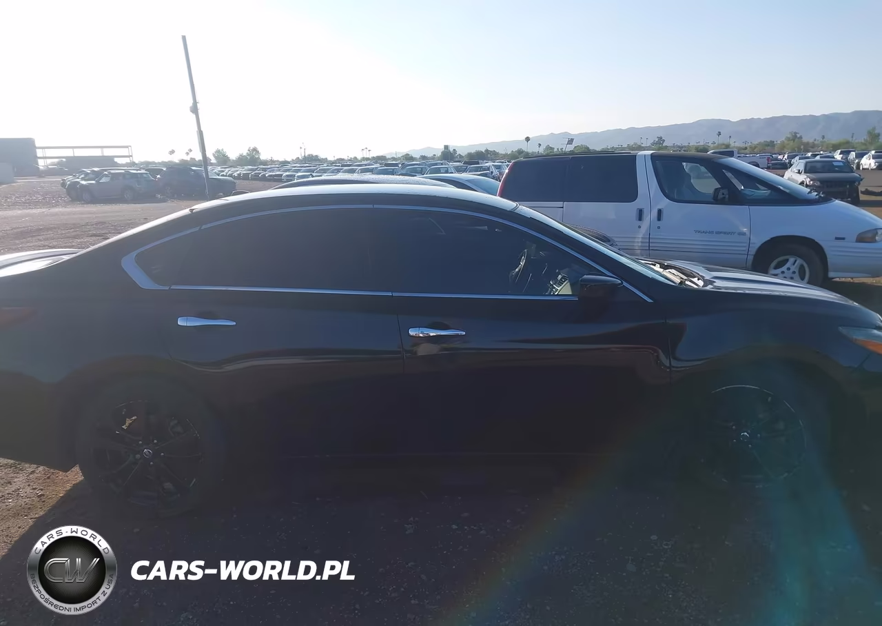 2018 Nissan Altima 2.5 Sr VIN:1N4AL3AP5JC287365 - 13